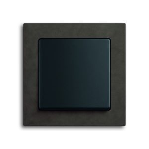 axcent_rchlite_papierbraun_Wippe schwarz_mit_ohne_Schatten