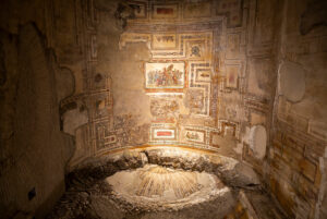 ERCO DomusAurea 001