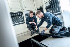 Die 125 Mitarbeiter bei EAE Stöckl sind für Elektroinstallation und Schaltanlagenbau zuständig. (Bild: EAE Stöckl)