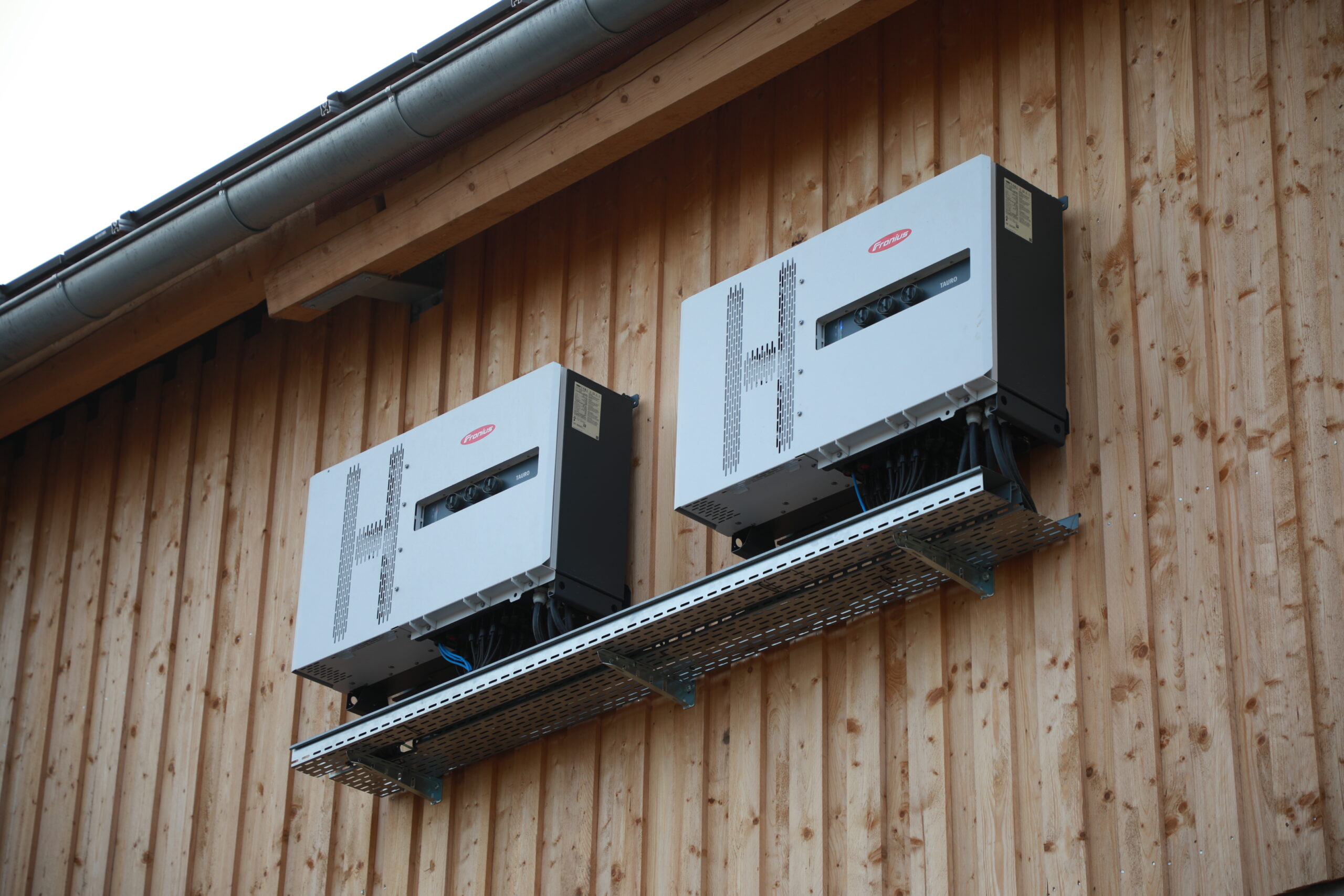 Fronius-Wechselrichter vom Typ Tauro ECO 100-3-D