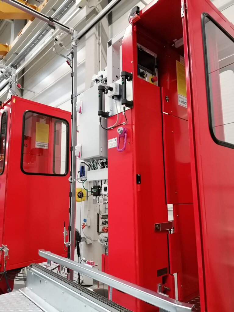03 KN FH16 Regalbediengeraet Plattformen